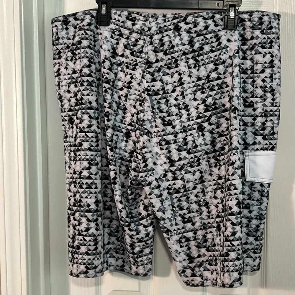 Unitop Swim Trunks - Picture 4 of 9